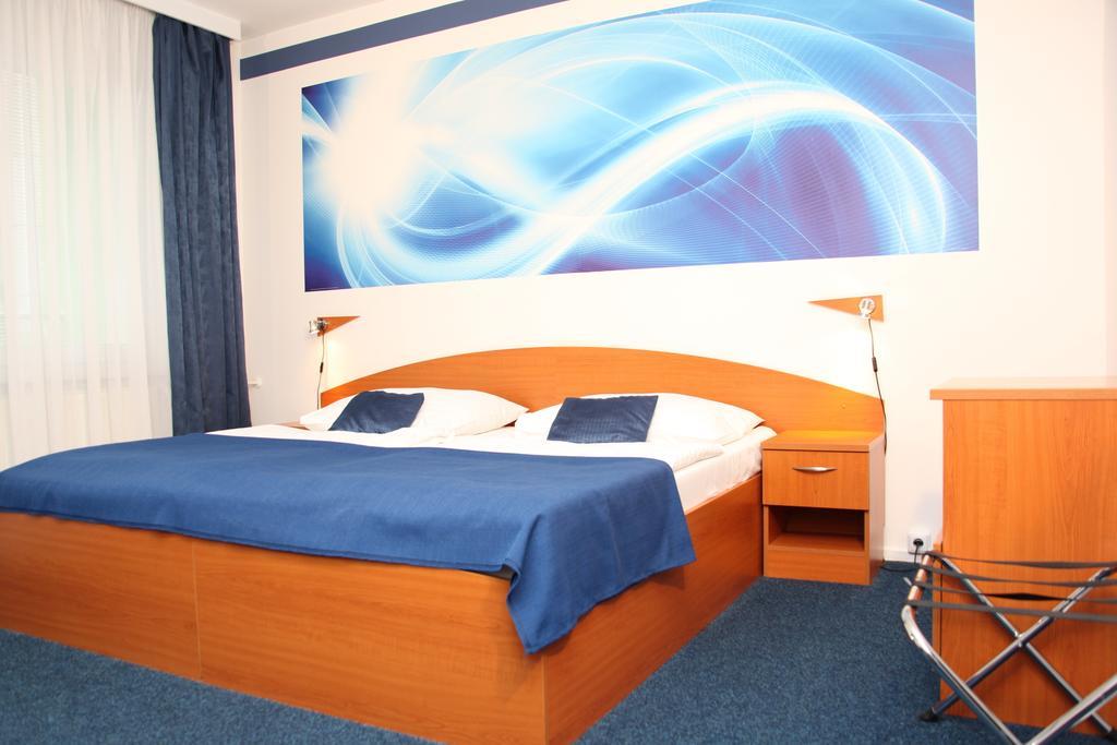 Krystal Hotel Hodonín